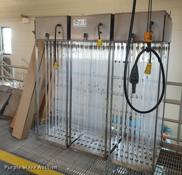 image for item DQ0446 (3) UV disinfectant light units