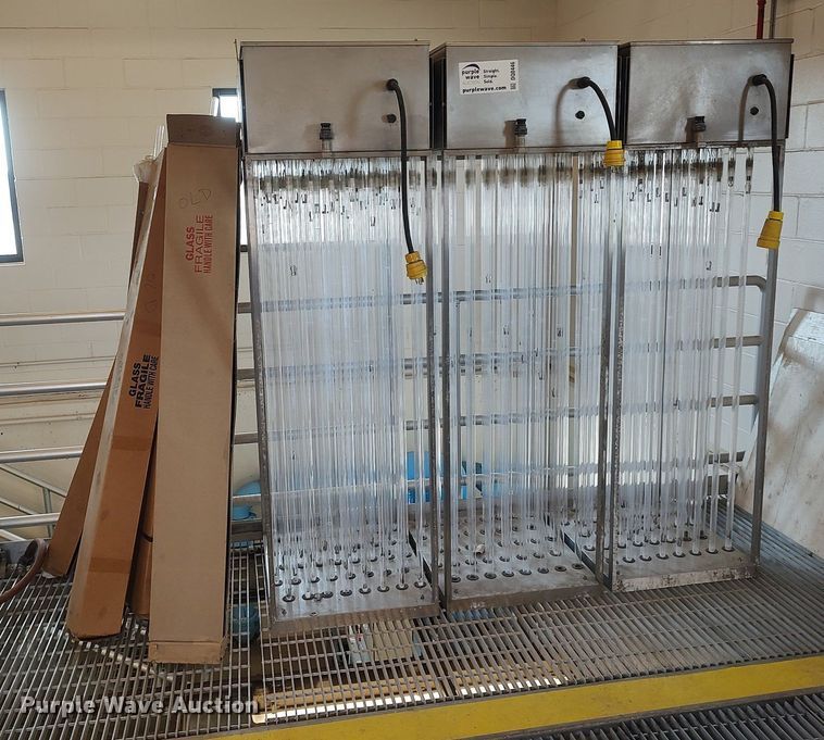 image for item DQ0446 (3) UV disinfectant light units