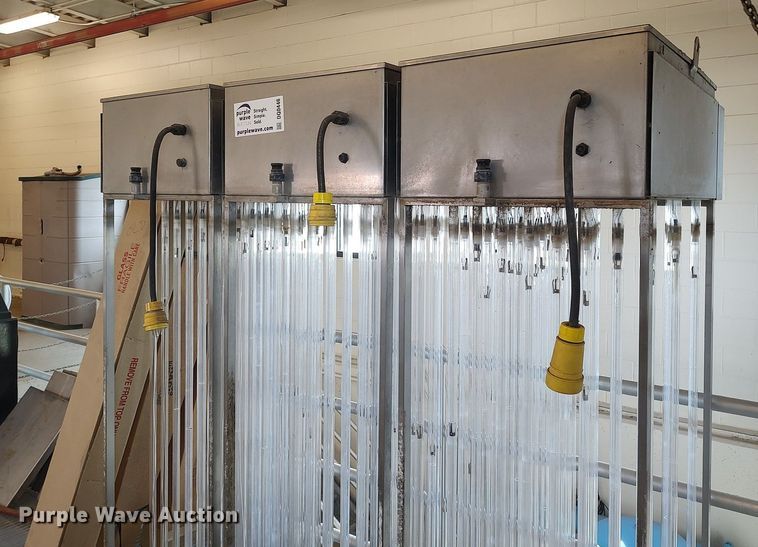 image for item DQ0446 (3) UV disinfectant light units