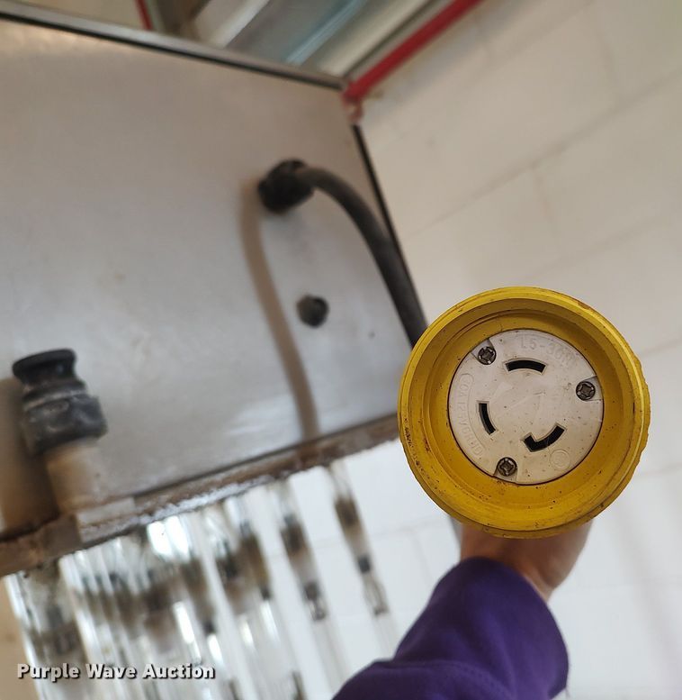 image for item DQ0446 (3) UV disinfectant light units