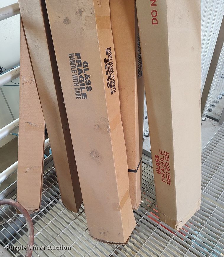 image for item DQ0446 (3) UV disinfectant light units