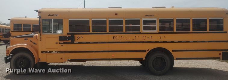 image for item DQ0469 1997 International 3800  school bus
