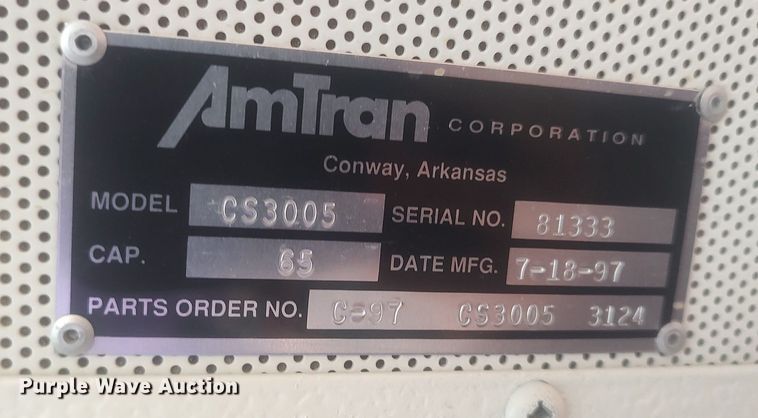 image for item DQ0470 1997 International 3800  school bus