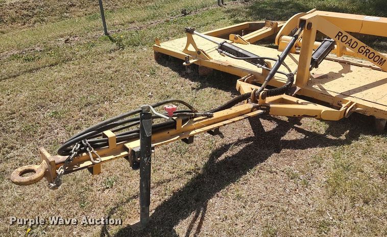 image for item DQ0503 RGM Road Groom  maintainer