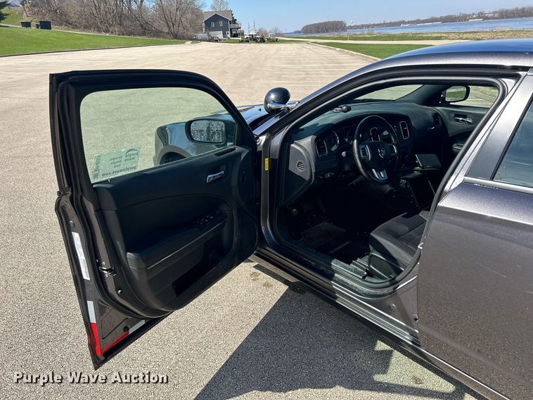 image for item DR4551 2014 Dodge Charger Police