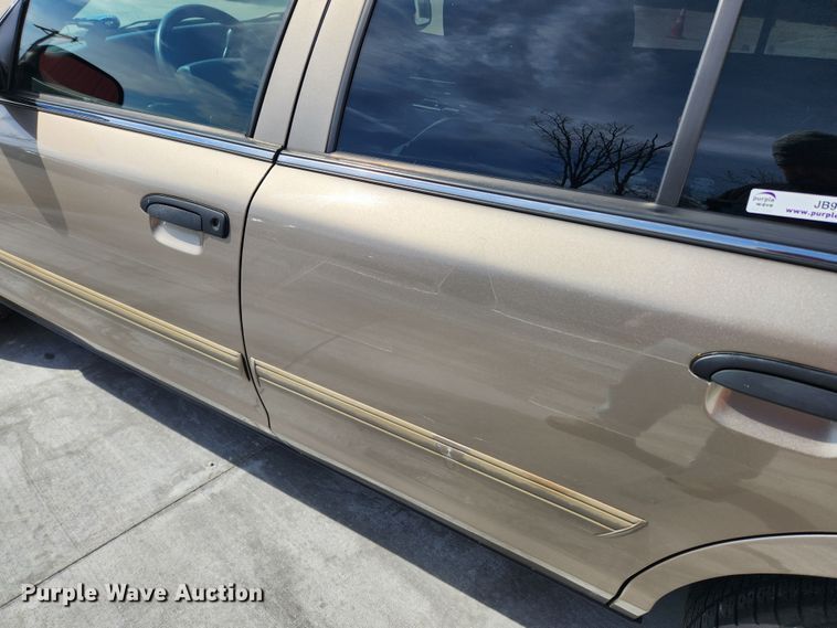 image for item JB9485 2011 Ford Crown Victoria Police Interceptor