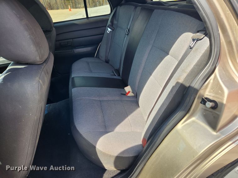 image for item JB9485 2011 Ford Crown Victoria Police Interceptor