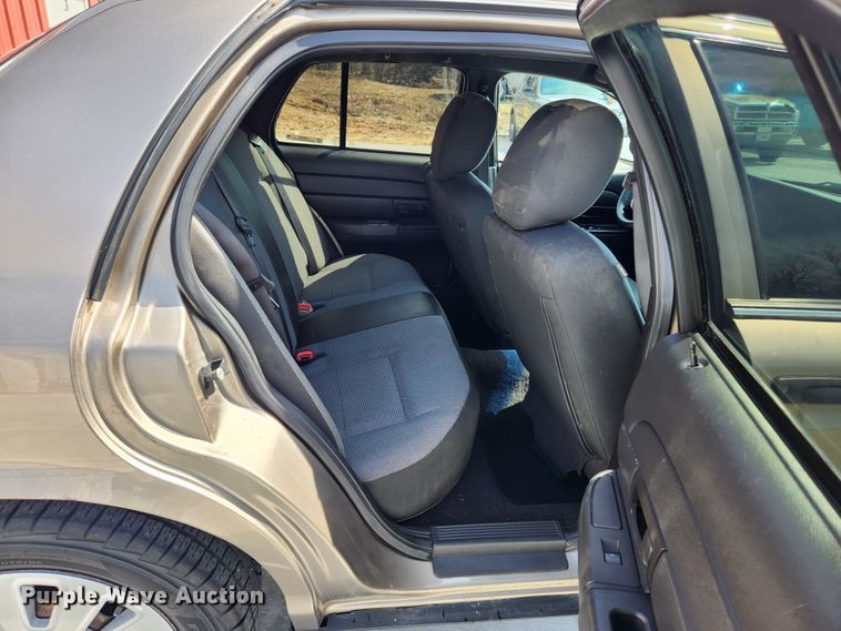 image for item JB9485 2011 Ford Crown Victoria Police Interceptor