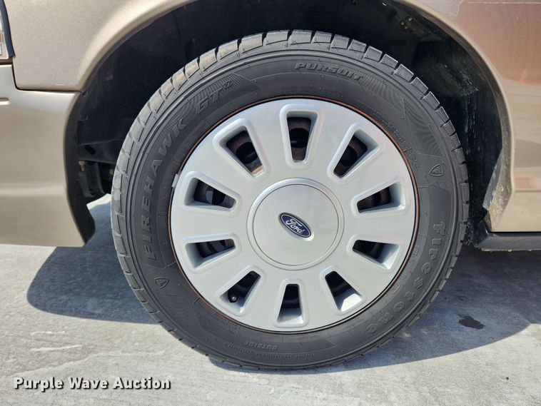 image for item JB9485 2011 Ford Crown Victoria Police Interceptor