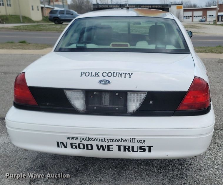 image for item JL9323 2008 Ford Crown Victoria Police Interceptor