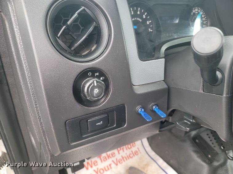 image for item JL9324 2013 Ford F150  SuperCrew pickup truck