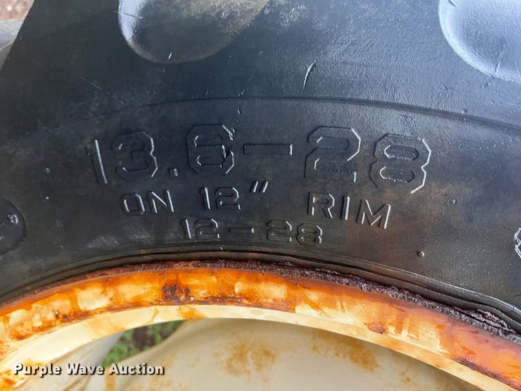 image for item KR9368 Ford 3600  tractor