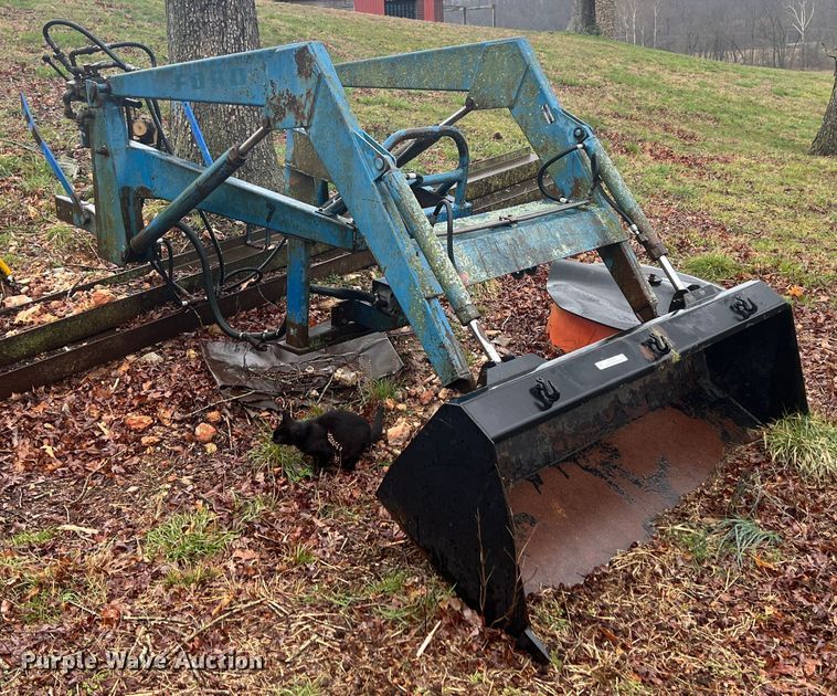 image for item KR9370 Ford 772A  loader