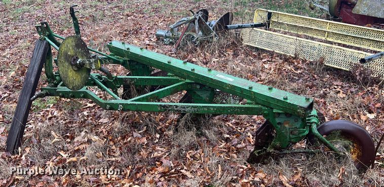 image for item KR9372 Three bottom plow