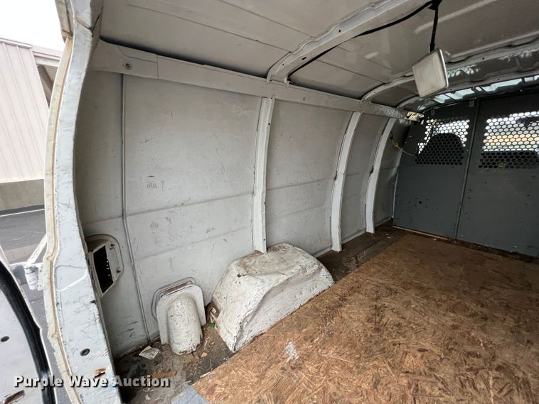 image for item KR9506 1994 Dodge Ram B250  van