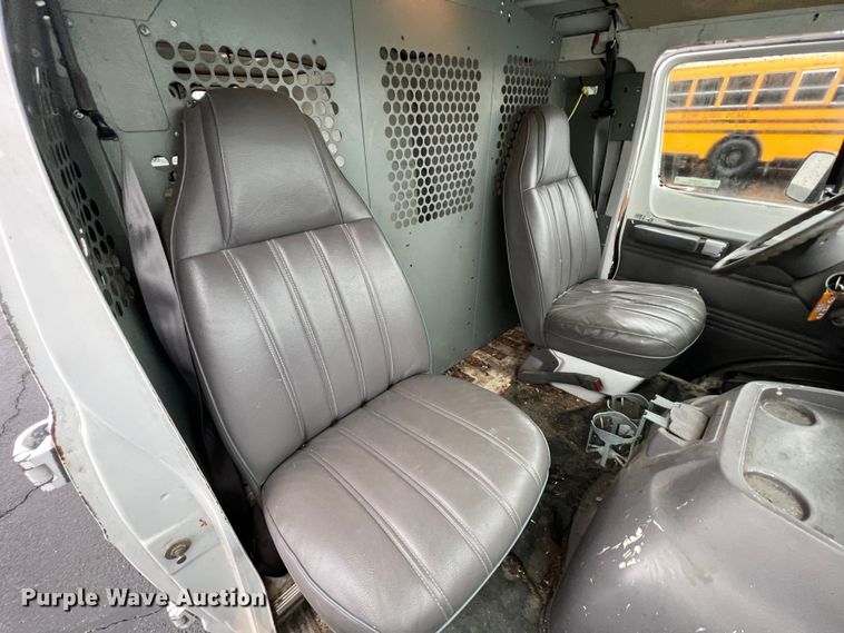 image for item KR9506 1994 Dodge Ram B250  van