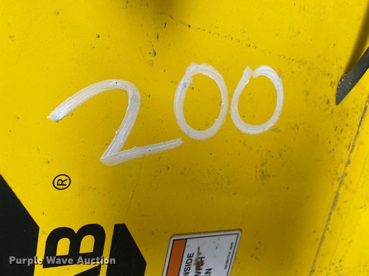 image for item KV9501 Esab Migmaster 280 Pro  welder