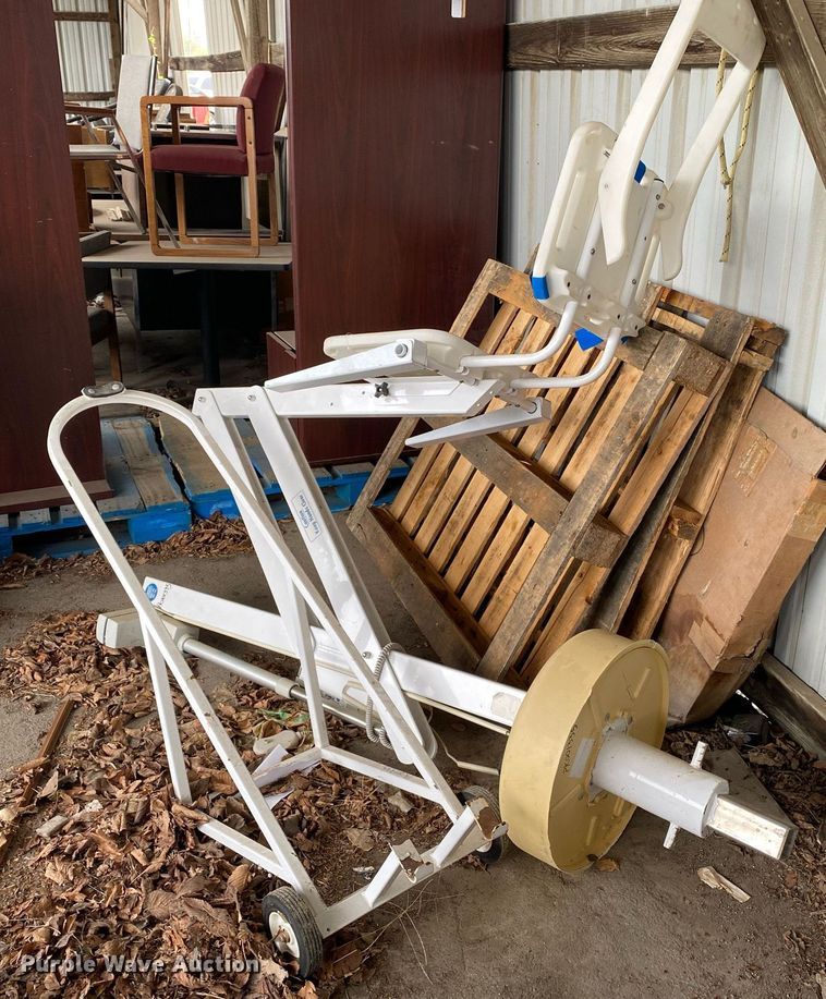 image for item KV9503 PAL  swimming pool lift chair