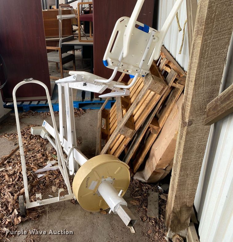 image for item KV9503 PAL  swimming pool lift chair