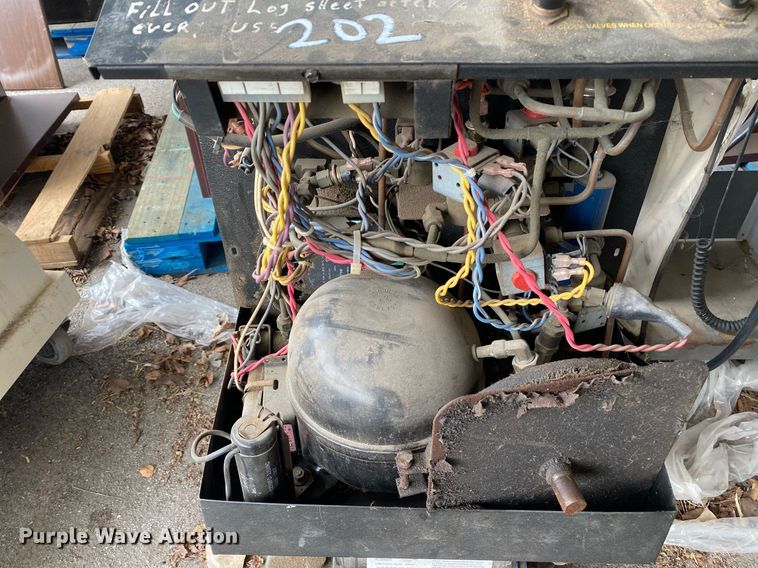 image for item KV9504 Robinair  refrigerant recovery recycling machine