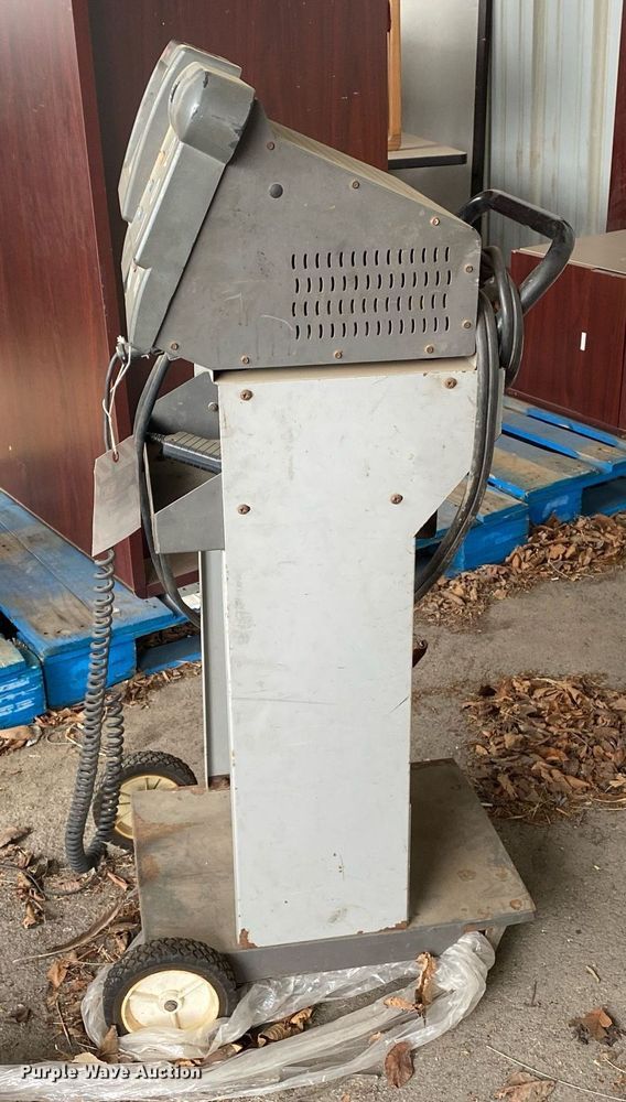 image for item KV9505 SUN  battery tester