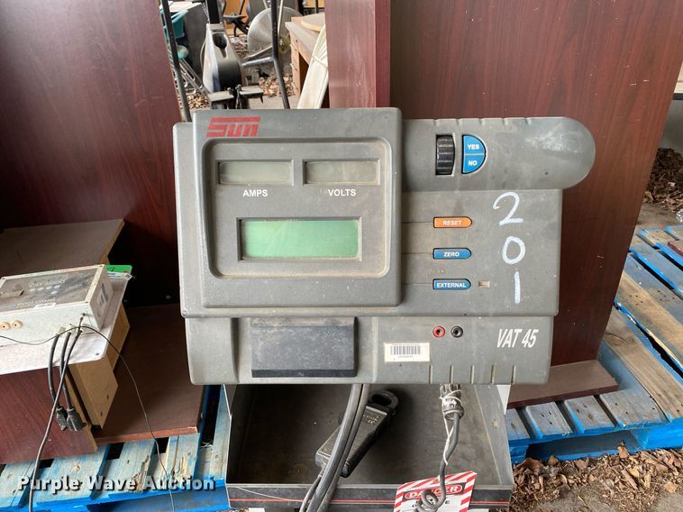 image for item KV9505 SUN  battery tester