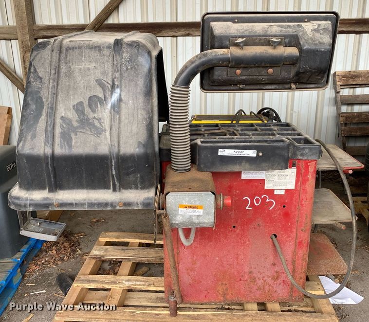 image for item KV9507 Coats  wheel balancer