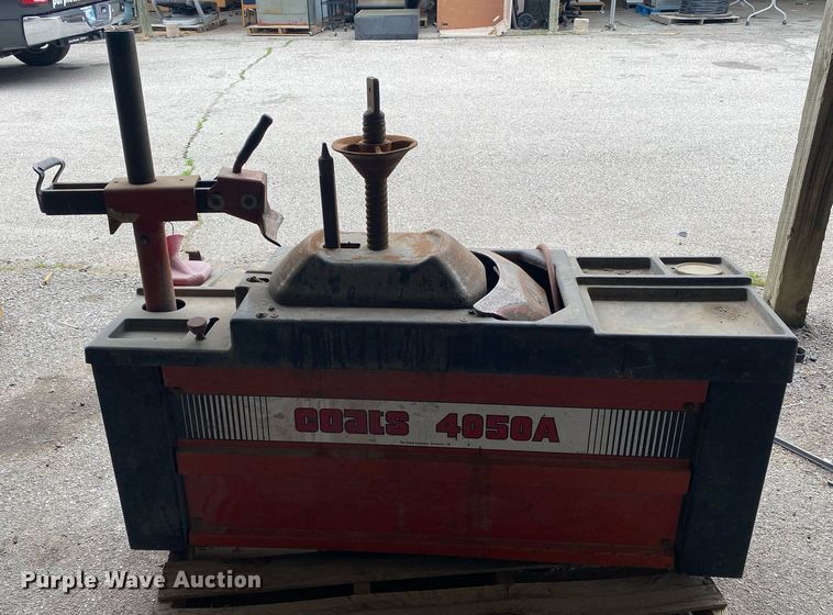image for item KV9508 Coats 4050A  tire machine