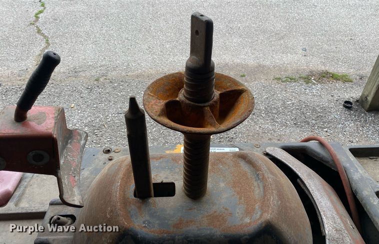 image for item KV9508 Coats 4050A  tire machine