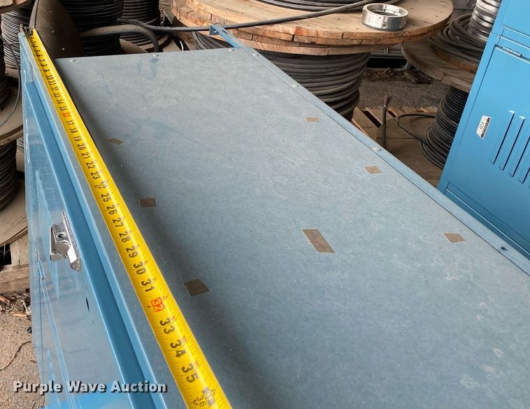 image for item KV9510 (2) sets of lockers