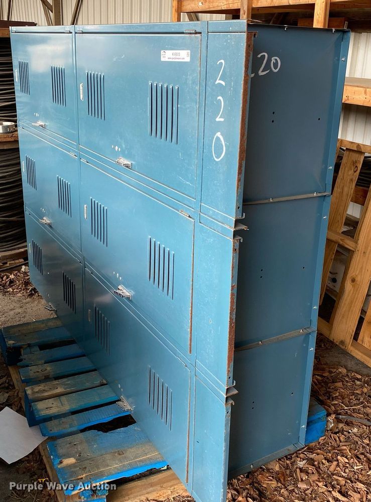 image for item KV9510 (2) sets of lockers