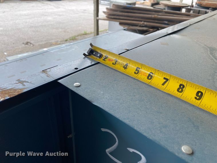 image for item KV9510 (2) sets of lockers