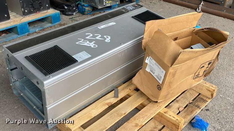 image for item KV9511 Dan Foss VFD VLT 8000 Aqua  frequency converter