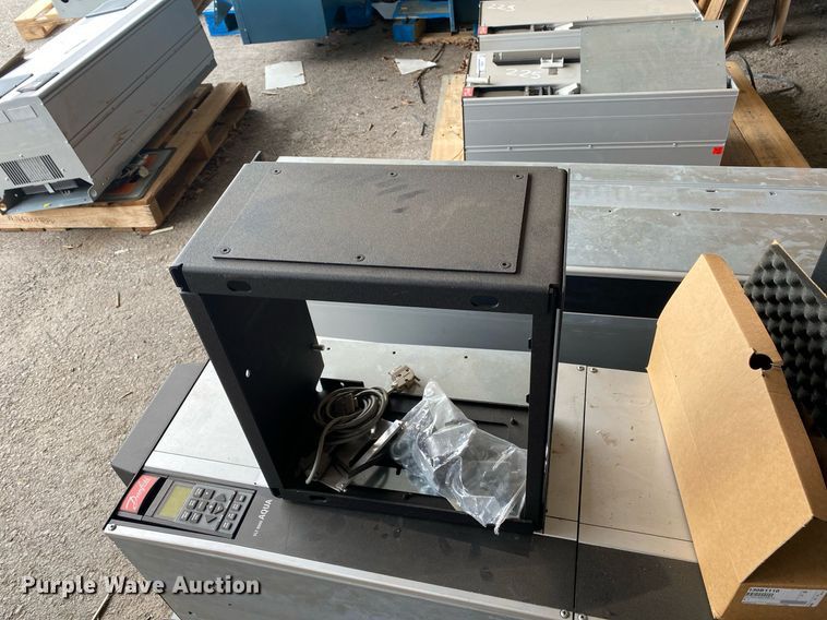 image for item KV9513 (2) Dan Foss VFD VLT 8000 Aqua frequency converters