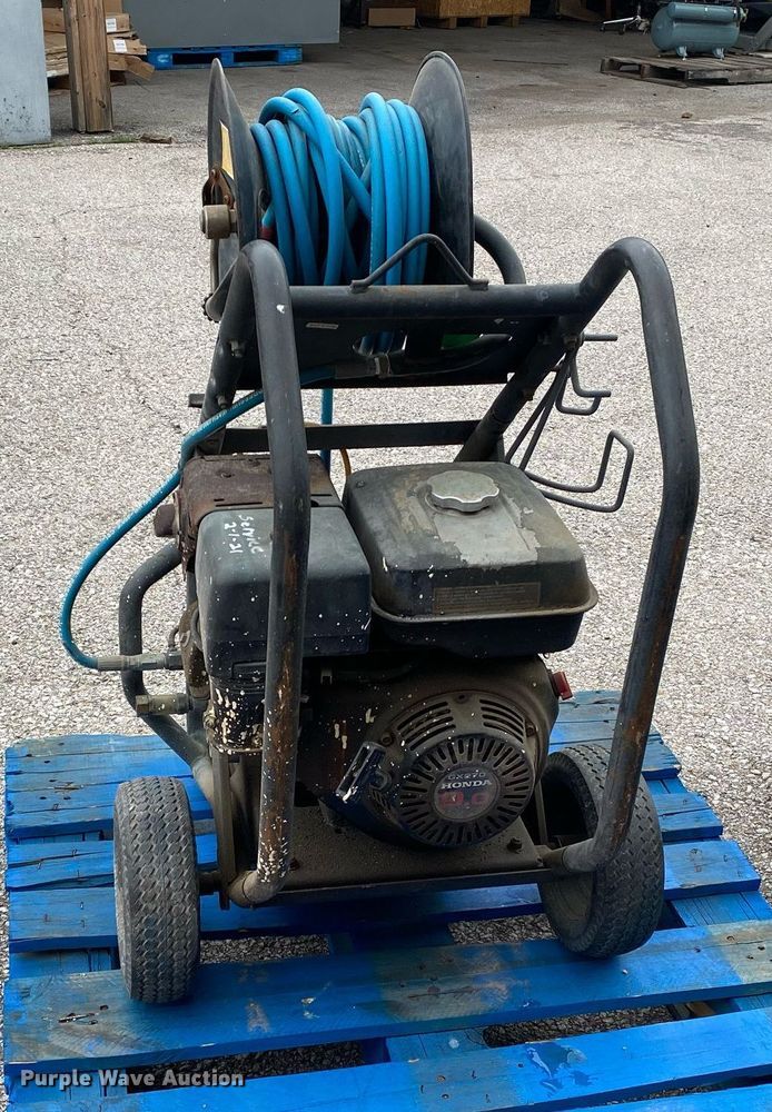 image for item KV9514 Karcher  pressure washer