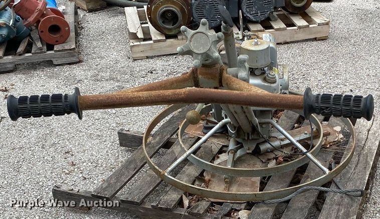 image for item KV9518 Kiaco  power trowel