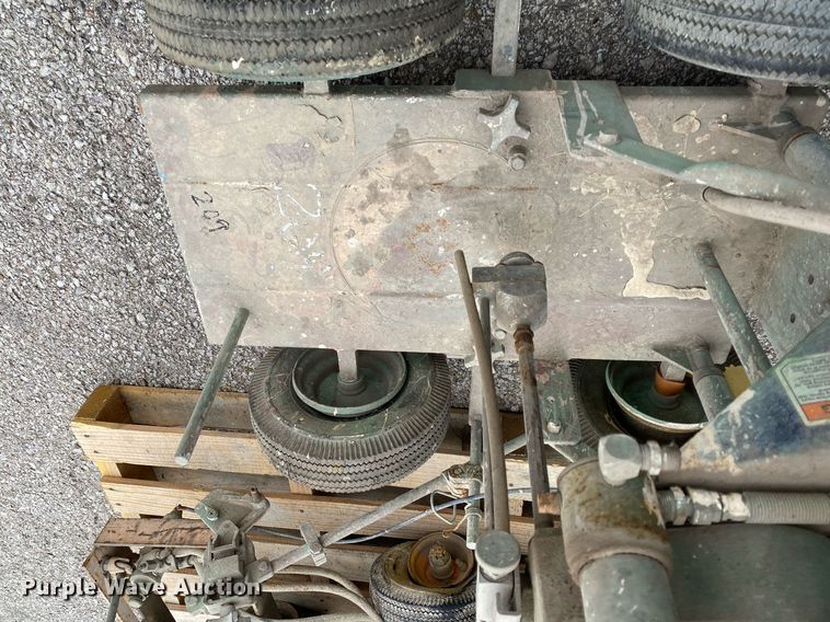 image for item KV9519 (2) paint stripers