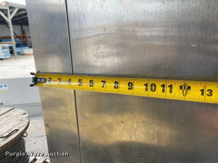 image for item KV9521 Traulsen RR132L-X0028  refrigerator