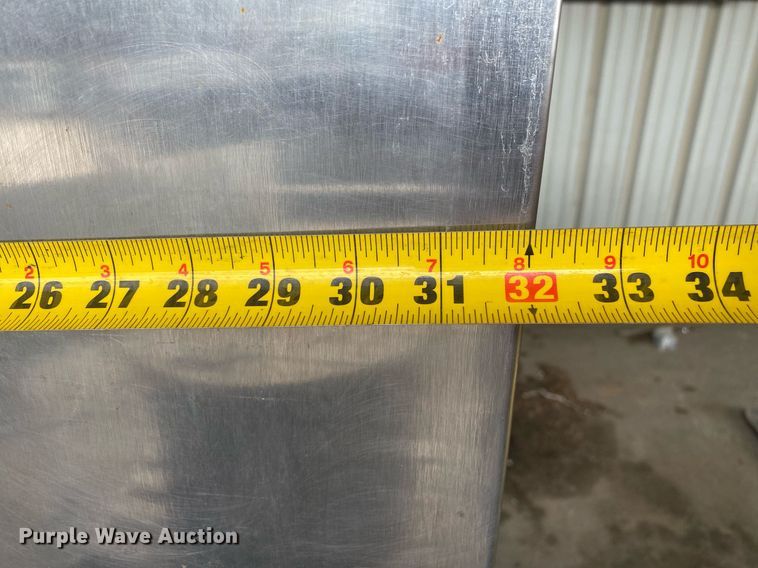 image for item KV9521 Traulsen RR132L-X0028  refrigerator