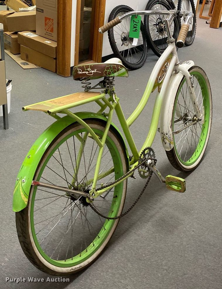 image for item KV9523 Panama Jack Cruiser  bicycle