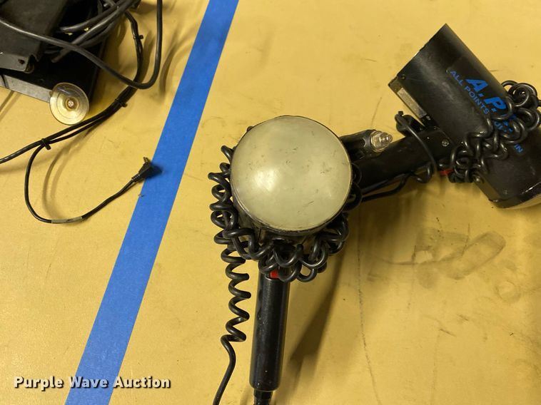 image for item KV9525 (2) APB radars