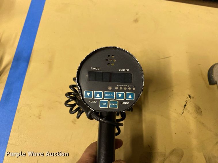 image for item KV9525 (2) APB radars