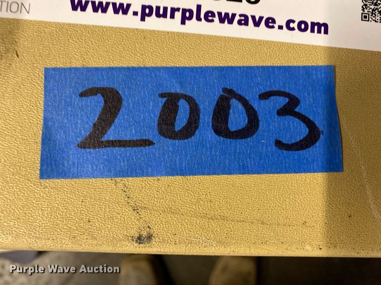 image for item KV9525 (2) APB radars