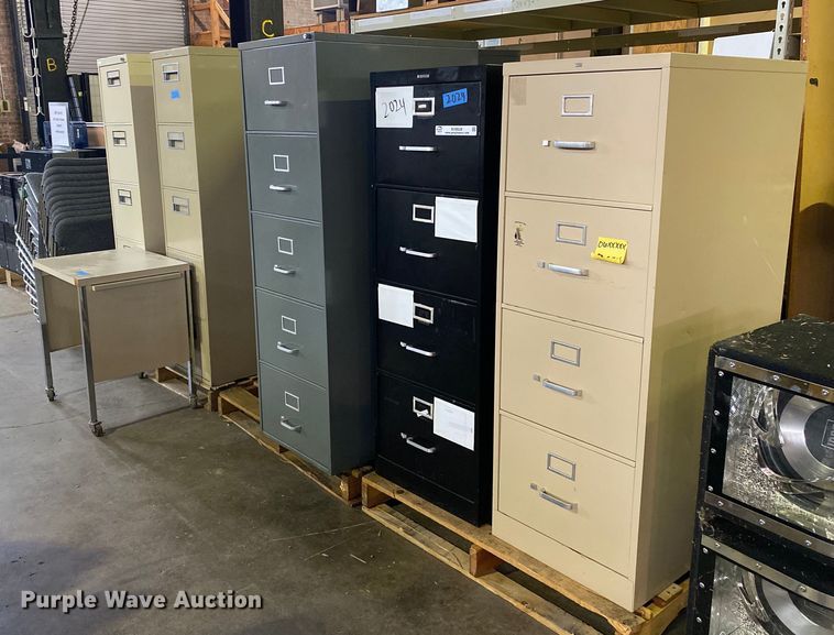 image for item KV9528 (7) file cabinets