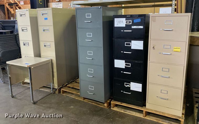 image for item KV9528 (7) file cabinets
