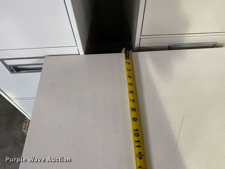 image for item KV9528 (7) file cabinets
