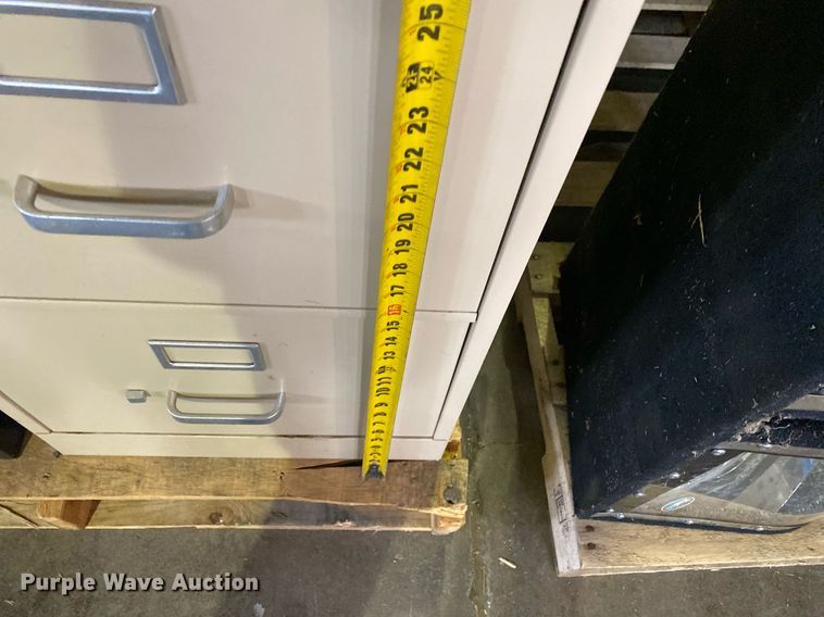 image for item KV9528 (7) file cabinets