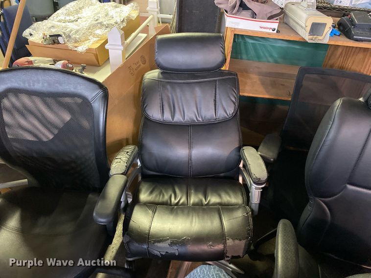 image for item KV9530 Approximately 35 chairs