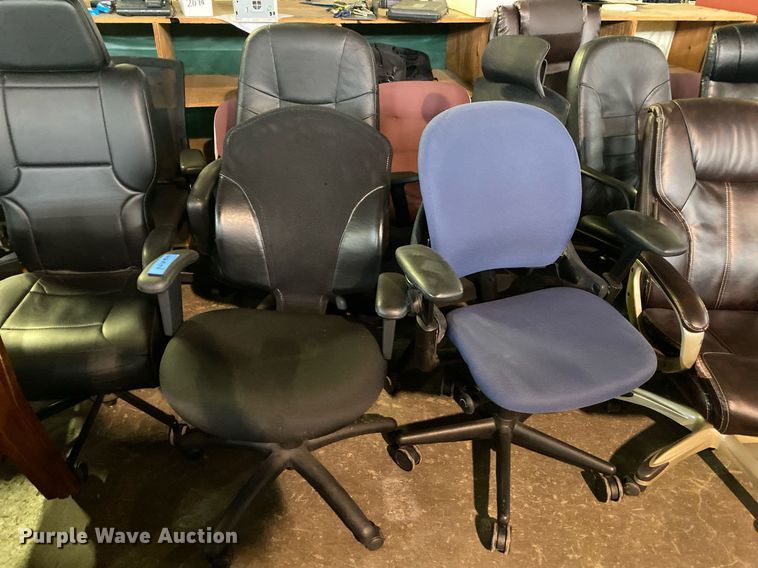 image for item KV9530 Approximately 35 chairs