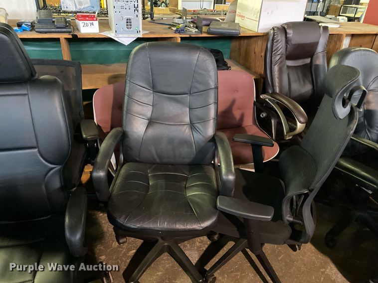 image for item KV9530 Approximately 35 chairs